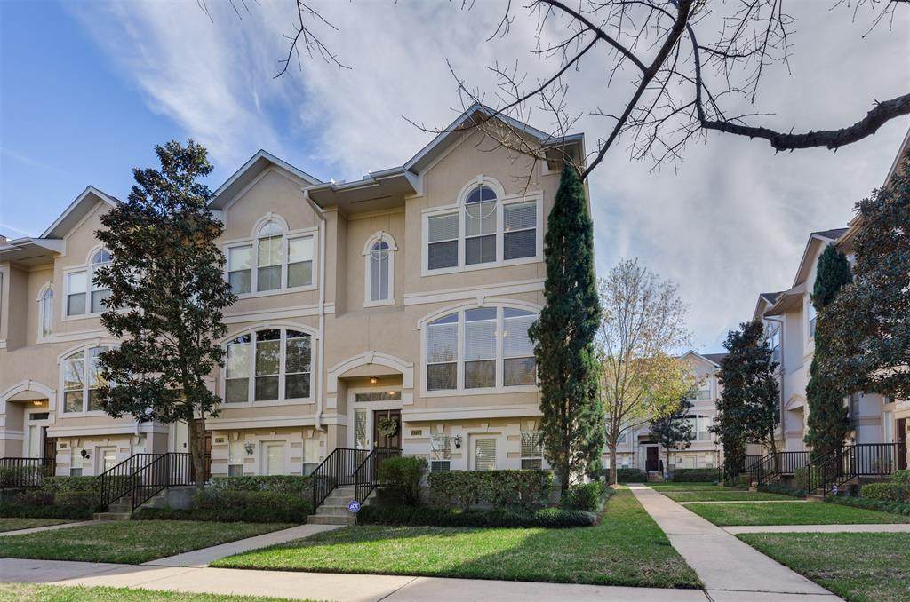 1725 French Village Drive - Photo 1