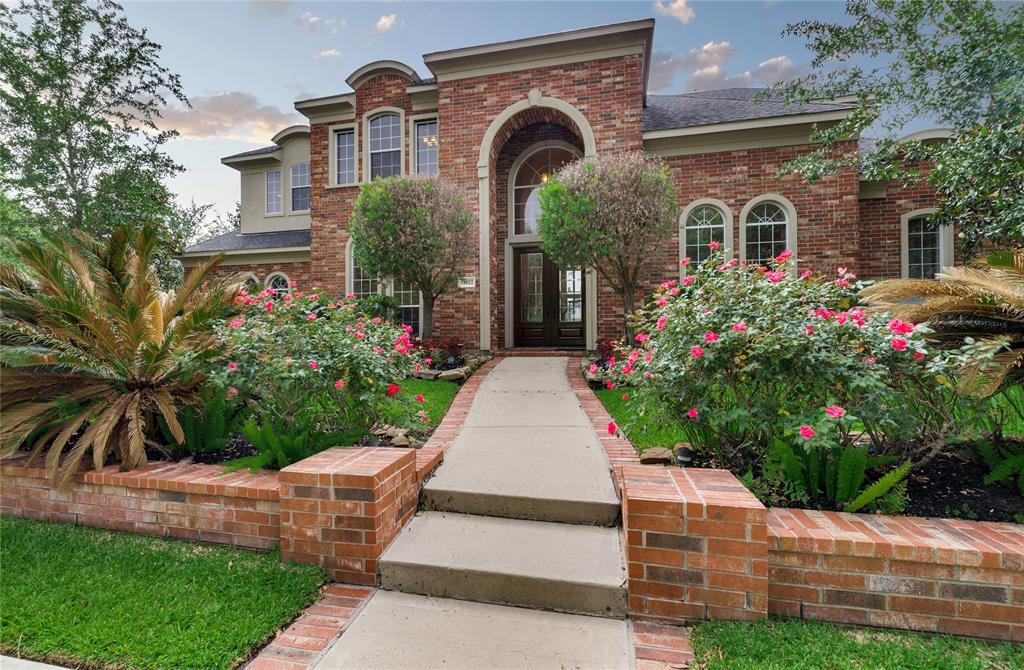 18822 Thomas Shore Drive - Photo 1