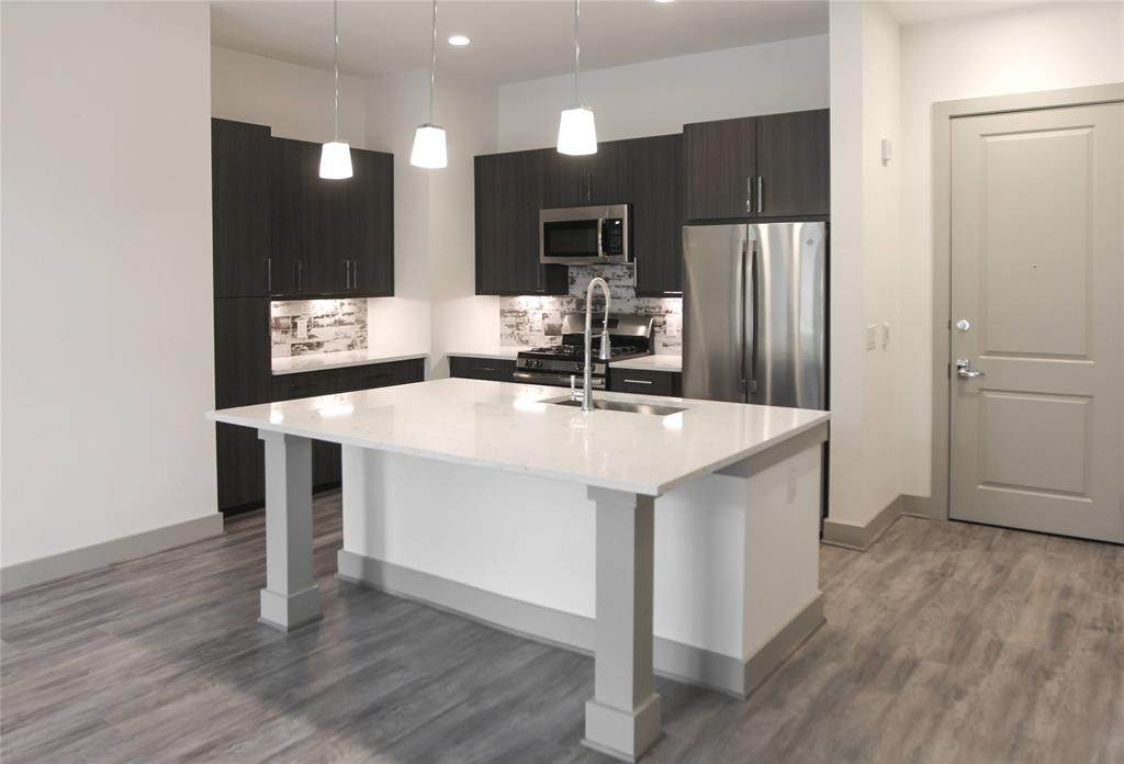 3030 Summer Street - Photo 1
