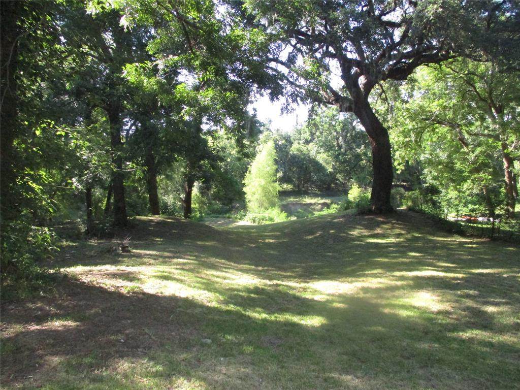 5916 County Road 924 - Photo 1