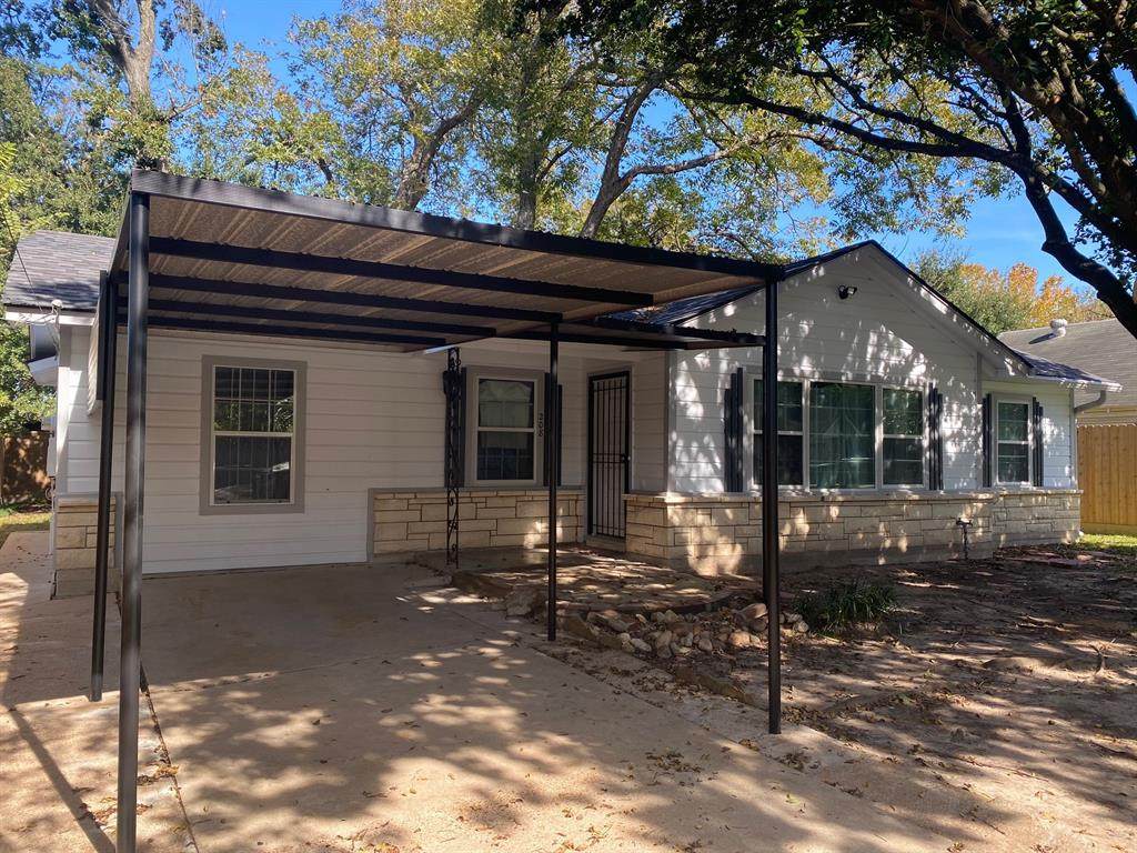 208 Westfield Street - Photo 1