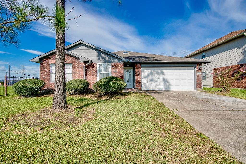 16818 Amy Ridge - Photo 1