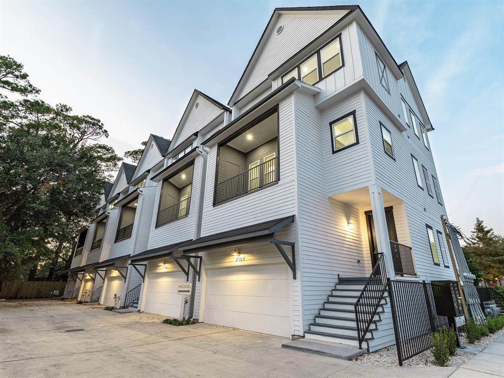 1243 23rd Street - Photo 1