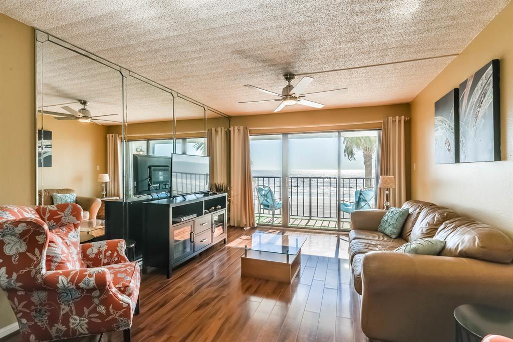 7310 Seawall Boulevard - Photo 1