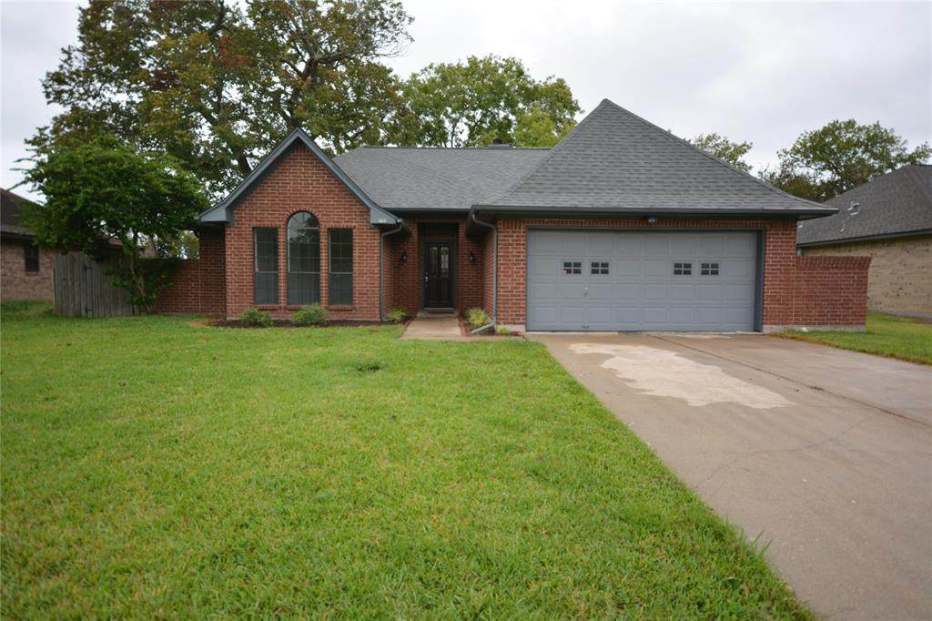 418 Walnut Street - Photo 1