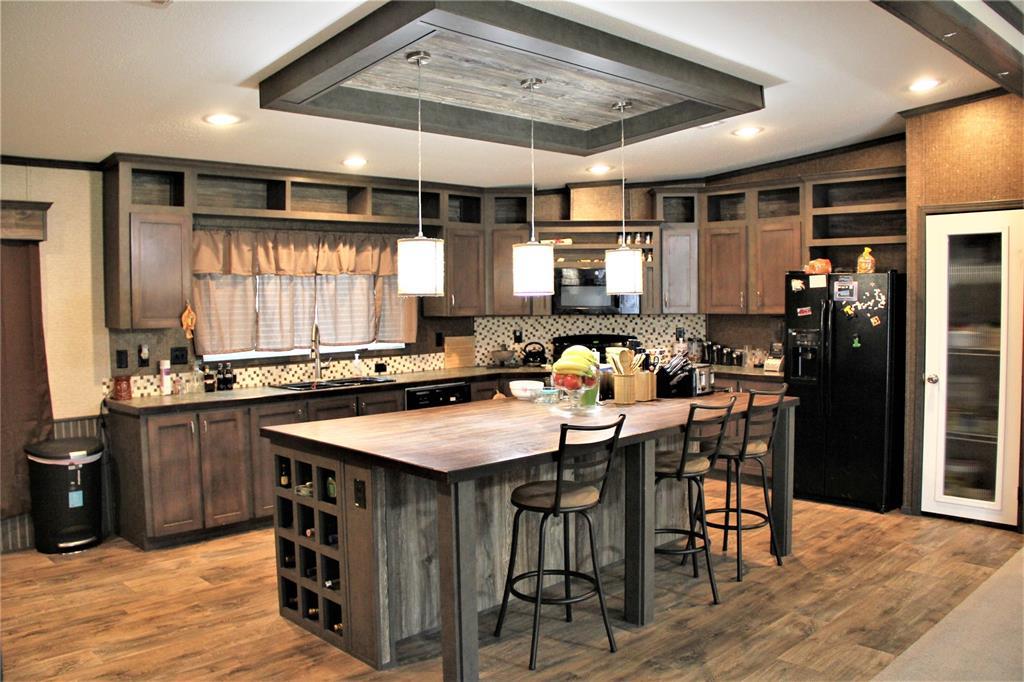 39 County Road 2801 - Photo 1