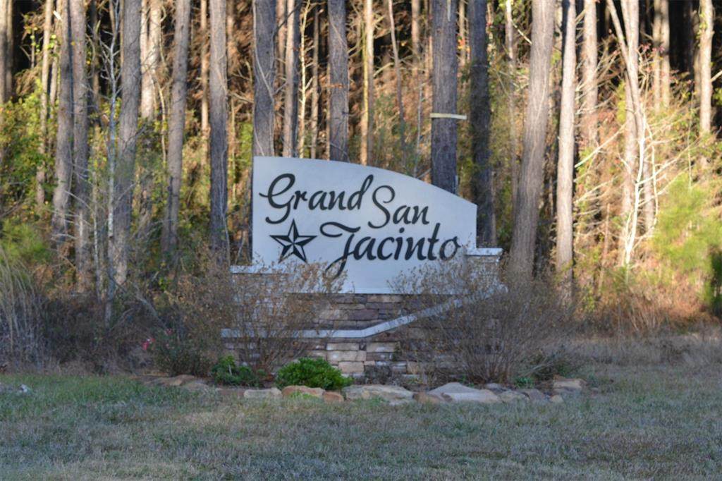 2420 County Road 3540 - Photo 1