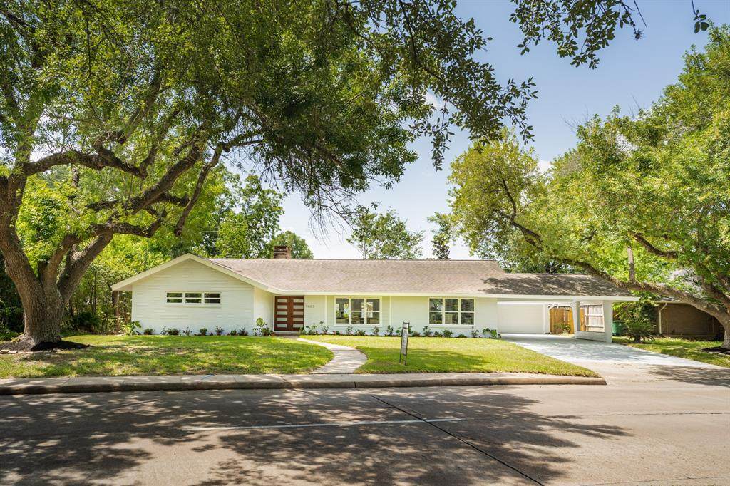 3603 Braeswood Boulevard - Photo 1