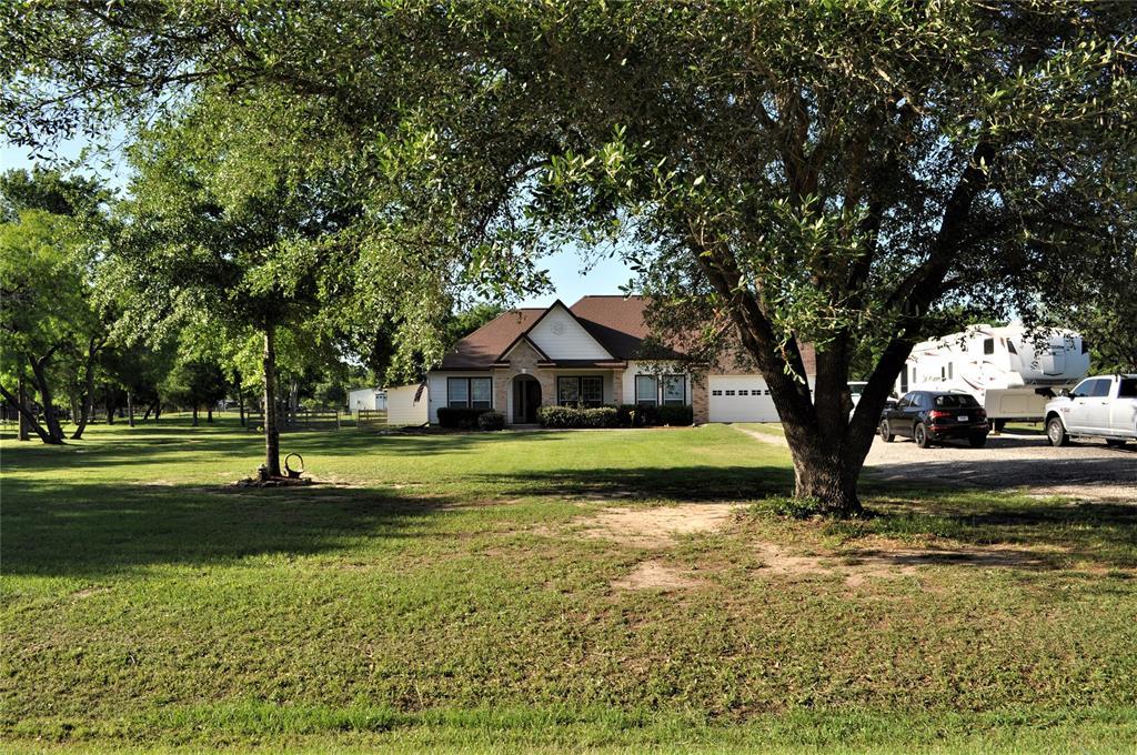 131 Pin Oak Lane - Photo 1