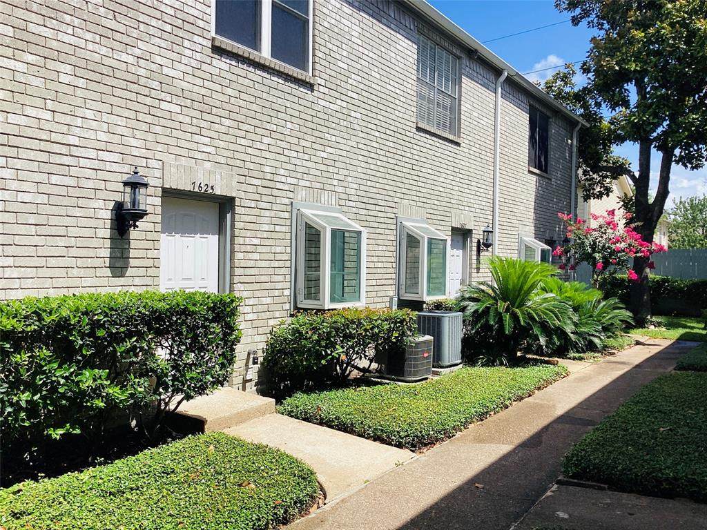 7625 Cambridge Street - Photo 1