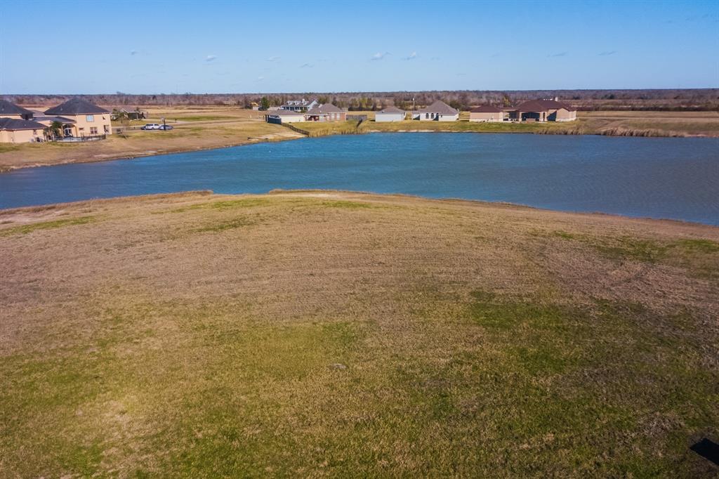 27911 Shore Court - Photo 1