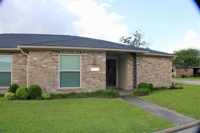 5662 Longwood St - Photo 1