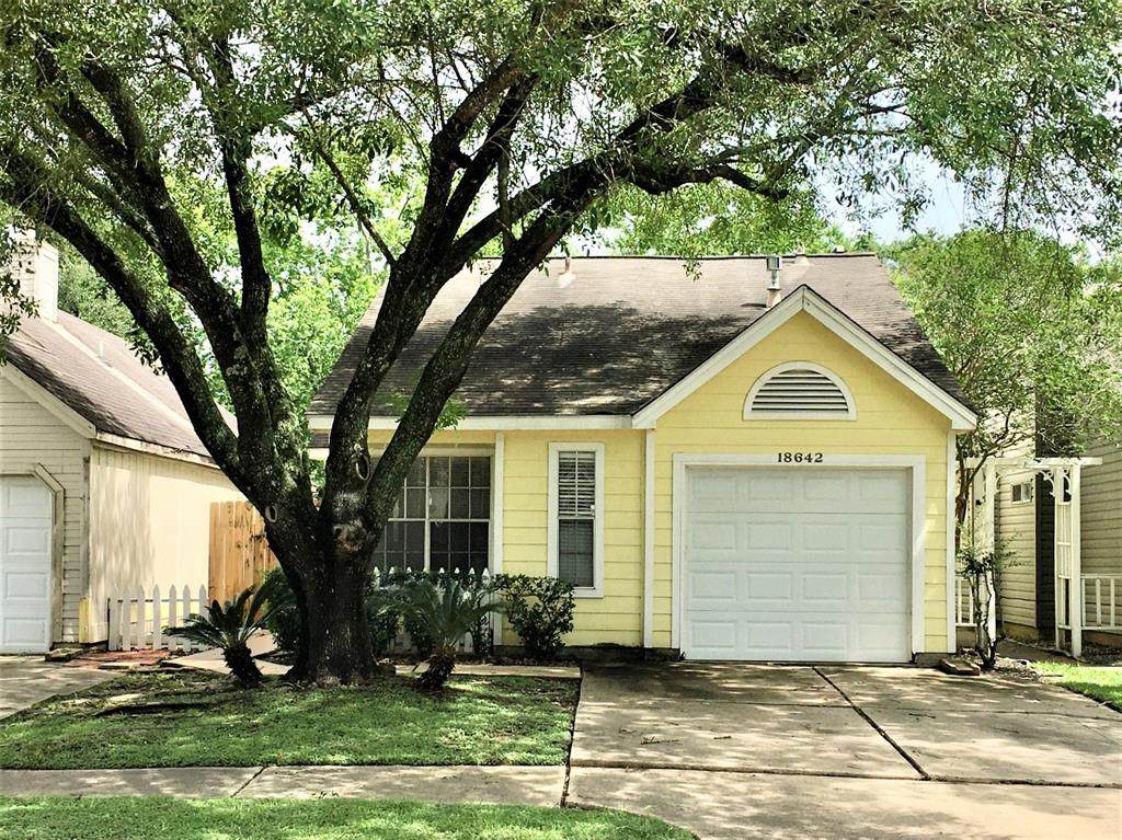18642 Lyford Drive - Photo 1