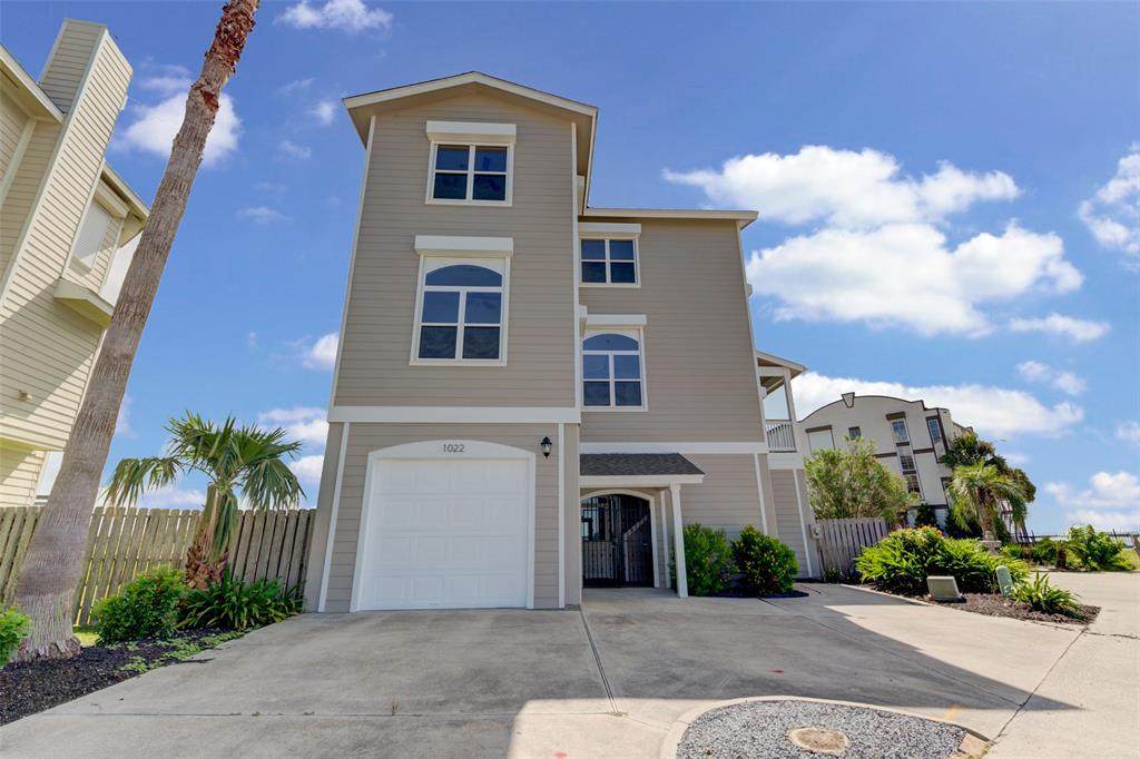 1022 Skimmer Street - Photo 1