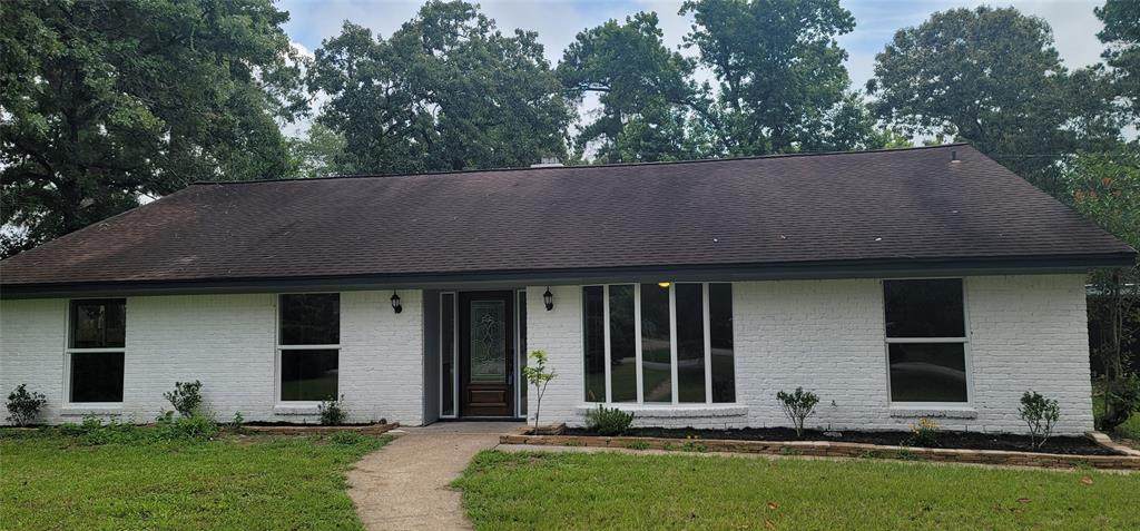 20411 Russell Drive - Photo 1