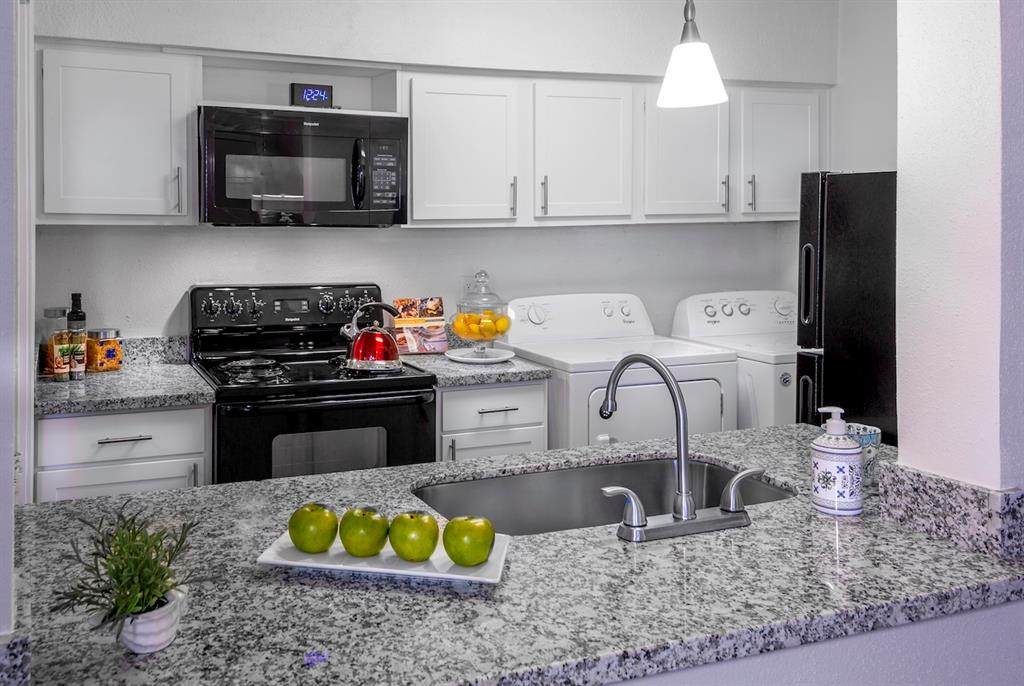 4001 Watonga Boulevard - Photo 1
