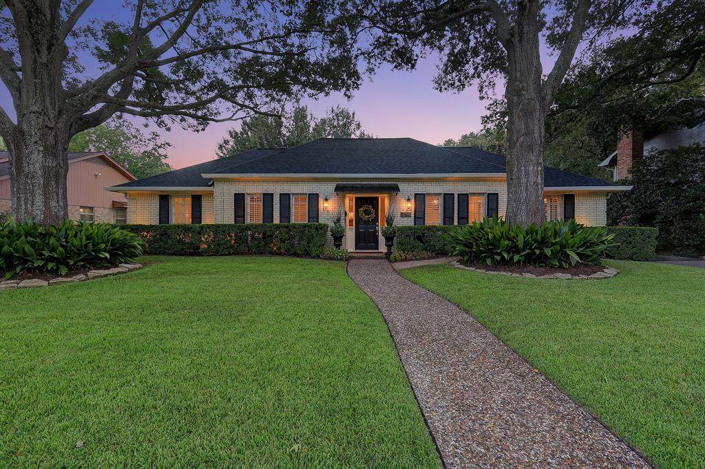 10719 Candlewood Drive - Photo 1