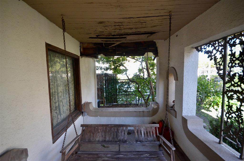 3608 Mount Vernon Street - Photo 1