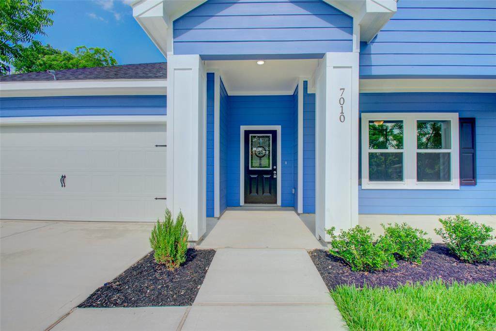 7010 Smilax - Photo 1 7010 Smilax - Photo 1