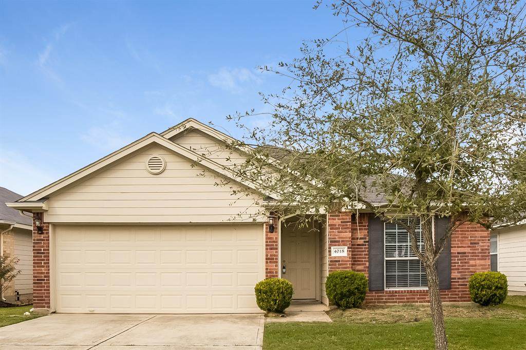 4018 Falvel Shadow Creek Drive - Photo 1