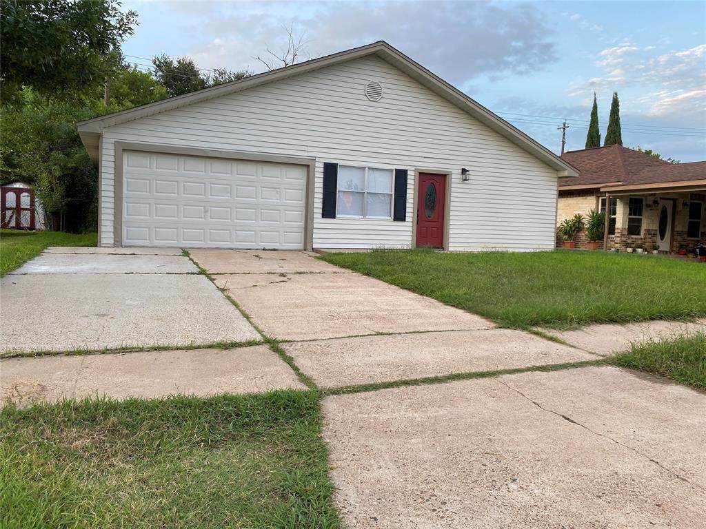 3809 Crawford Drive - Photo 1