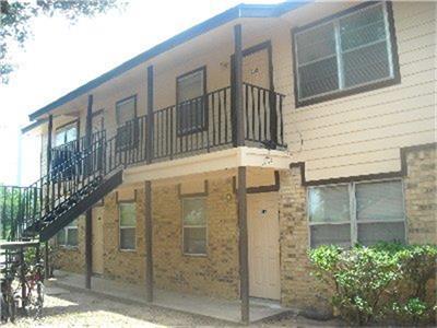 400 Echols Street - Photo 1