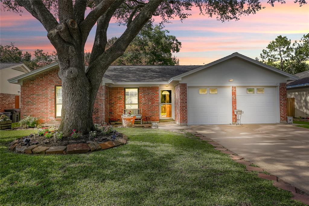 13419 Linden Street - Photo 1
