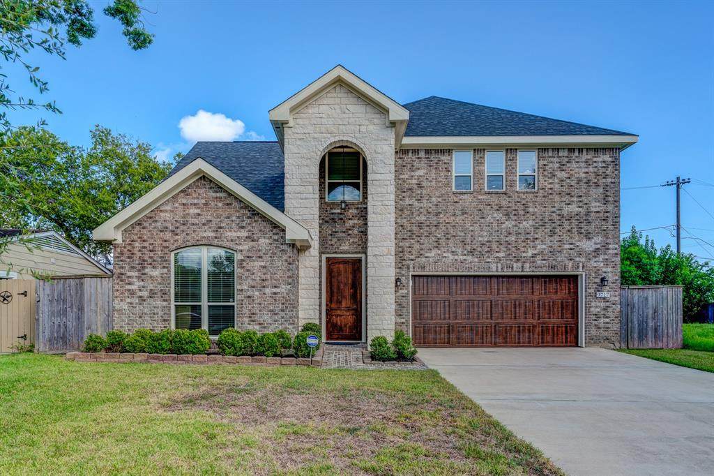 9717 Chatfield Street - Photo 1