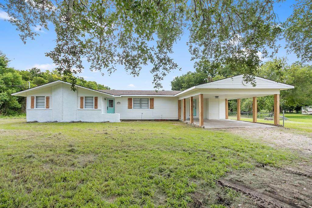 12199 Hamshire Road - Photo 1