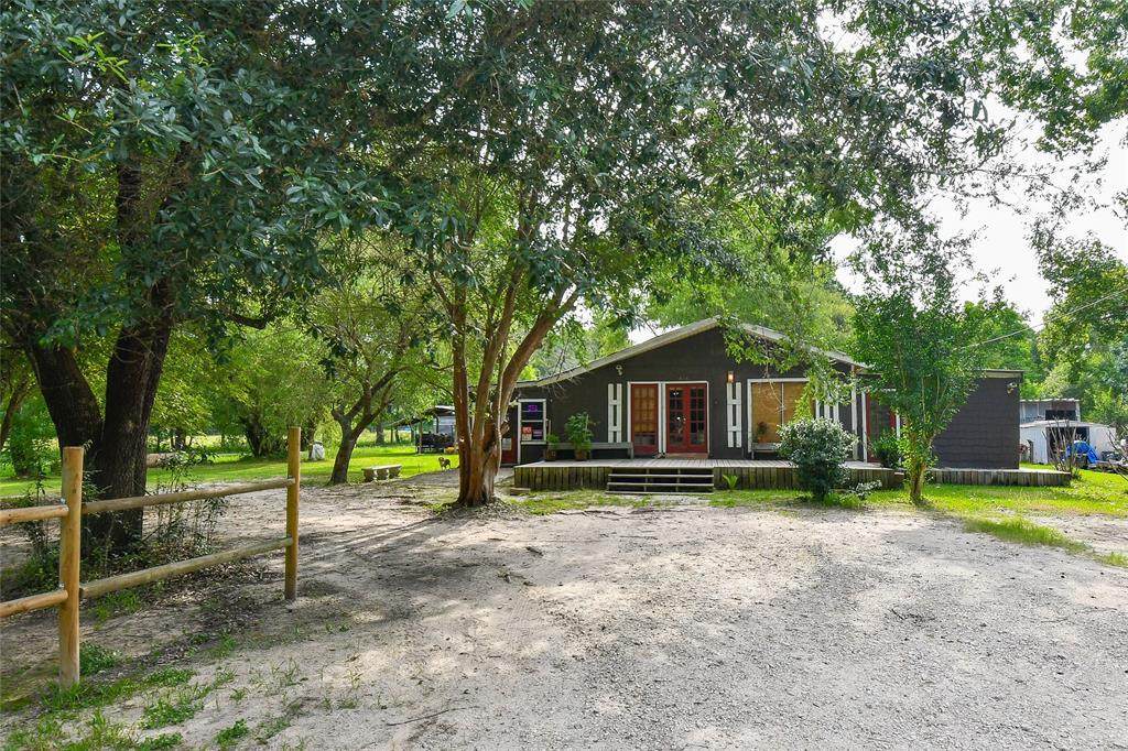 494 County Road 2239 - Photo 1