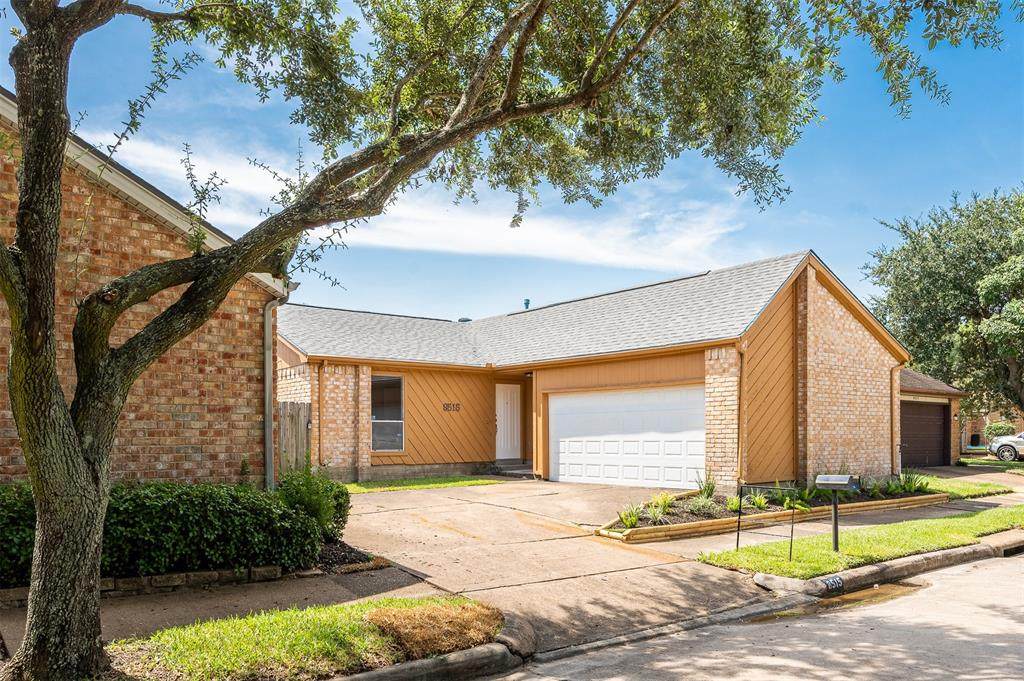 8515 Fawn Terrace Drive - Photo 1