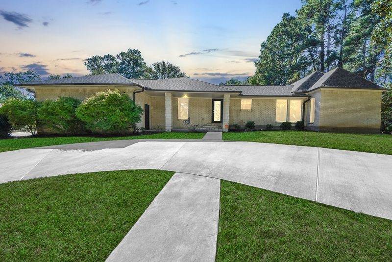 155 Springs Edge Drive - Photo 1