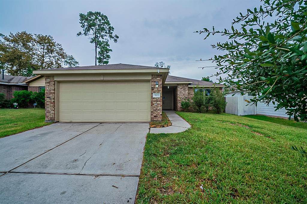 813 Katydid Court - Photo 1