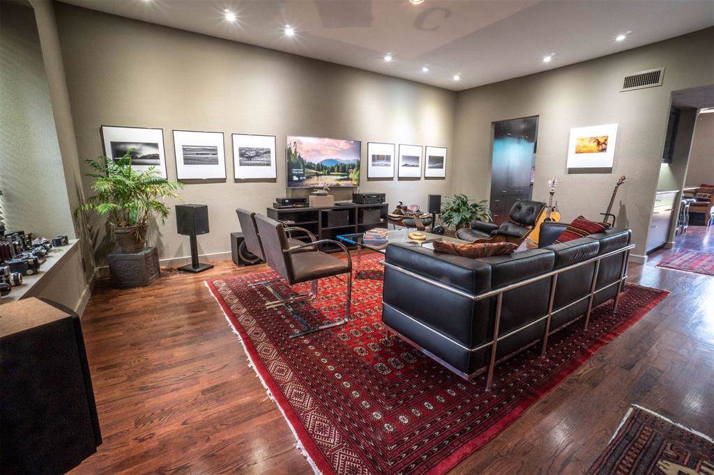 7443 Brompton Street - Photo 1