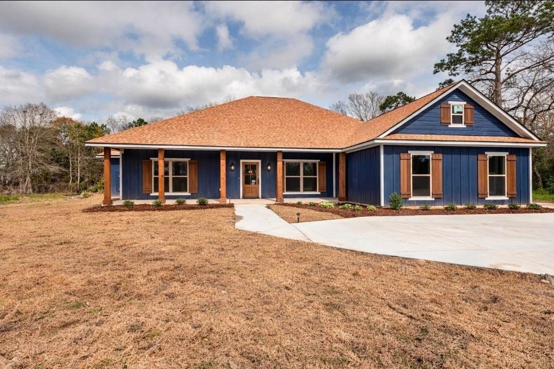 7820 Tolivar Road - Photo 1