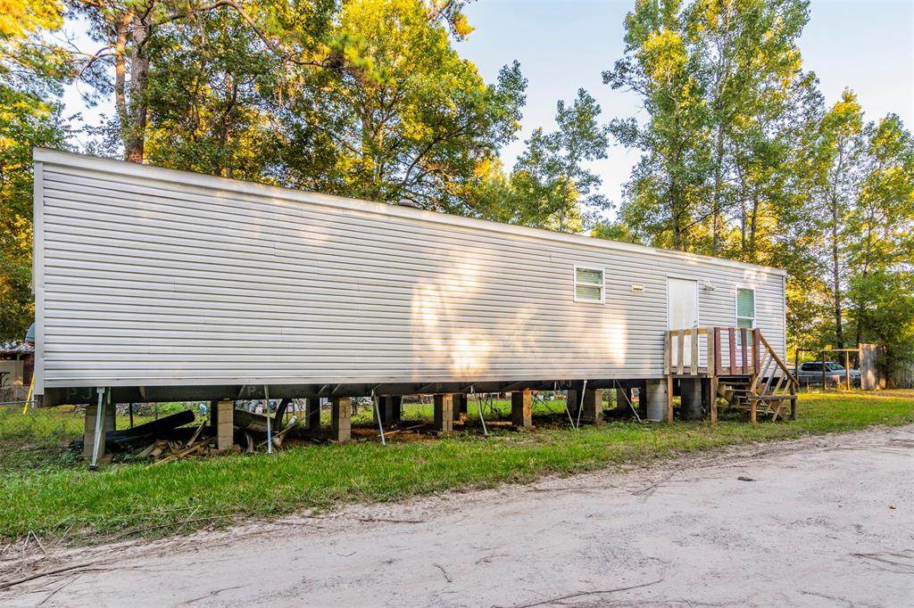 9203 Greens Road - Photo 1