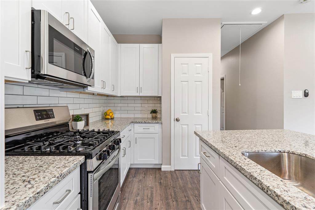 5307 Groveton Street - Photo 1