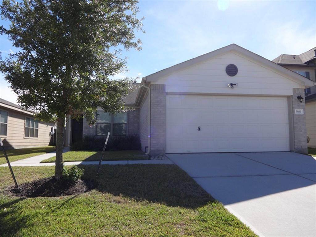 3030 Legends York Drive - Photo 1