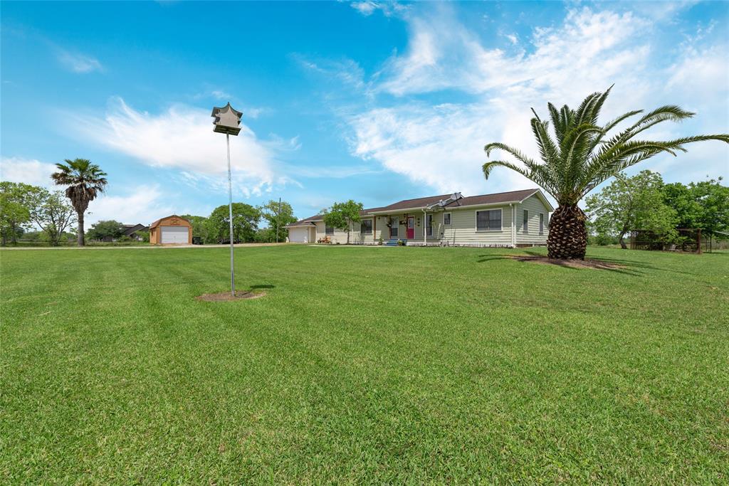 10015 County Road 168 - Photo 1