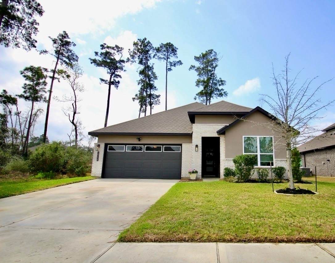 14136 Lake Lodge Drive - Photo 1