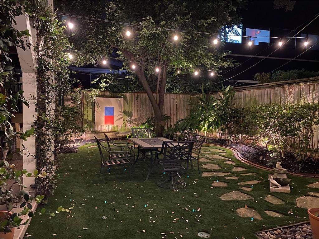 1611 Colquitt Street - Photo 1
