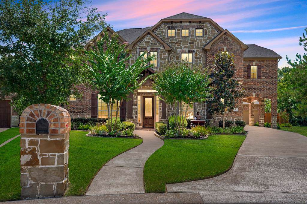 7 Broadmoor Court - Photo 1