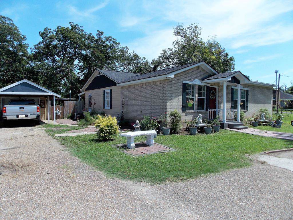 1051 Brazosport Blvd - Photo 1