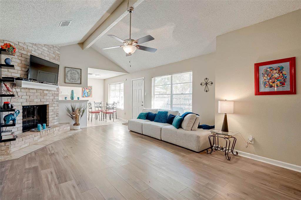 2423 Fairgreen Drive - Photo 1