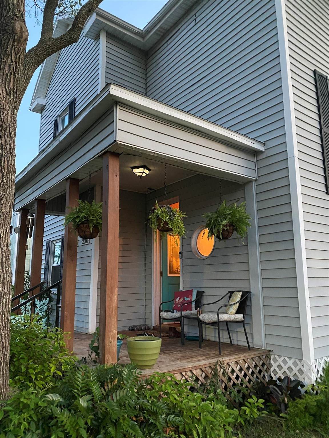 2001 36th Street - Photo 1