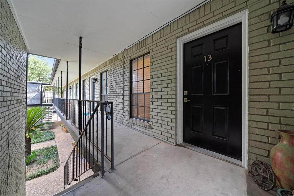 3402 Garrott Street - Photo 1