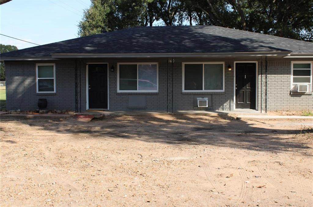 140 Henderson - Photo 1