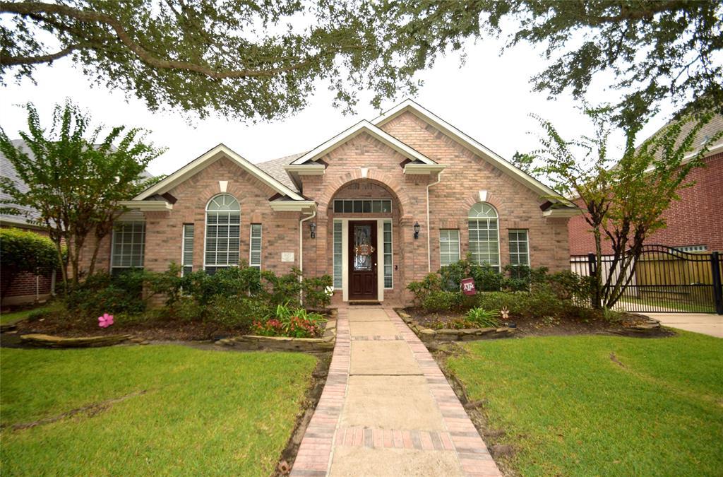 827 Old Valley Way - Photo 1