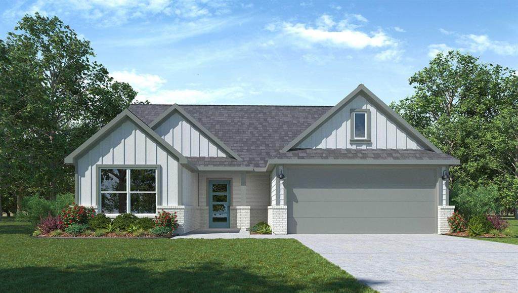 114 Lakeway Circle - Photo 1