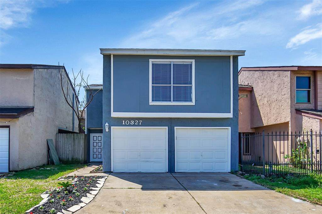10327 Gladewood Drive - Photo 1